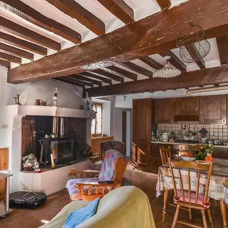 Pet Friendly In Monchio Delle Olle *
